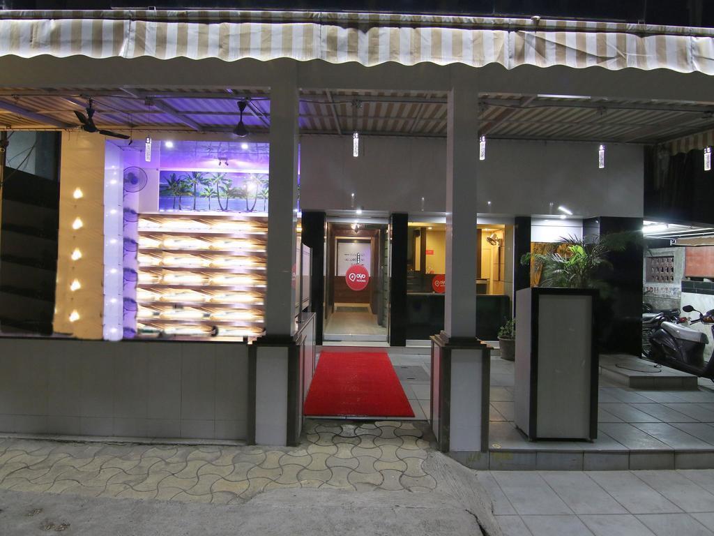 Hotel Panvel Palace Ngoại thất bức ảnh